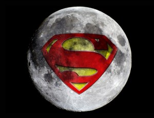 It's a bird, it's a plane, it's Super Moon!